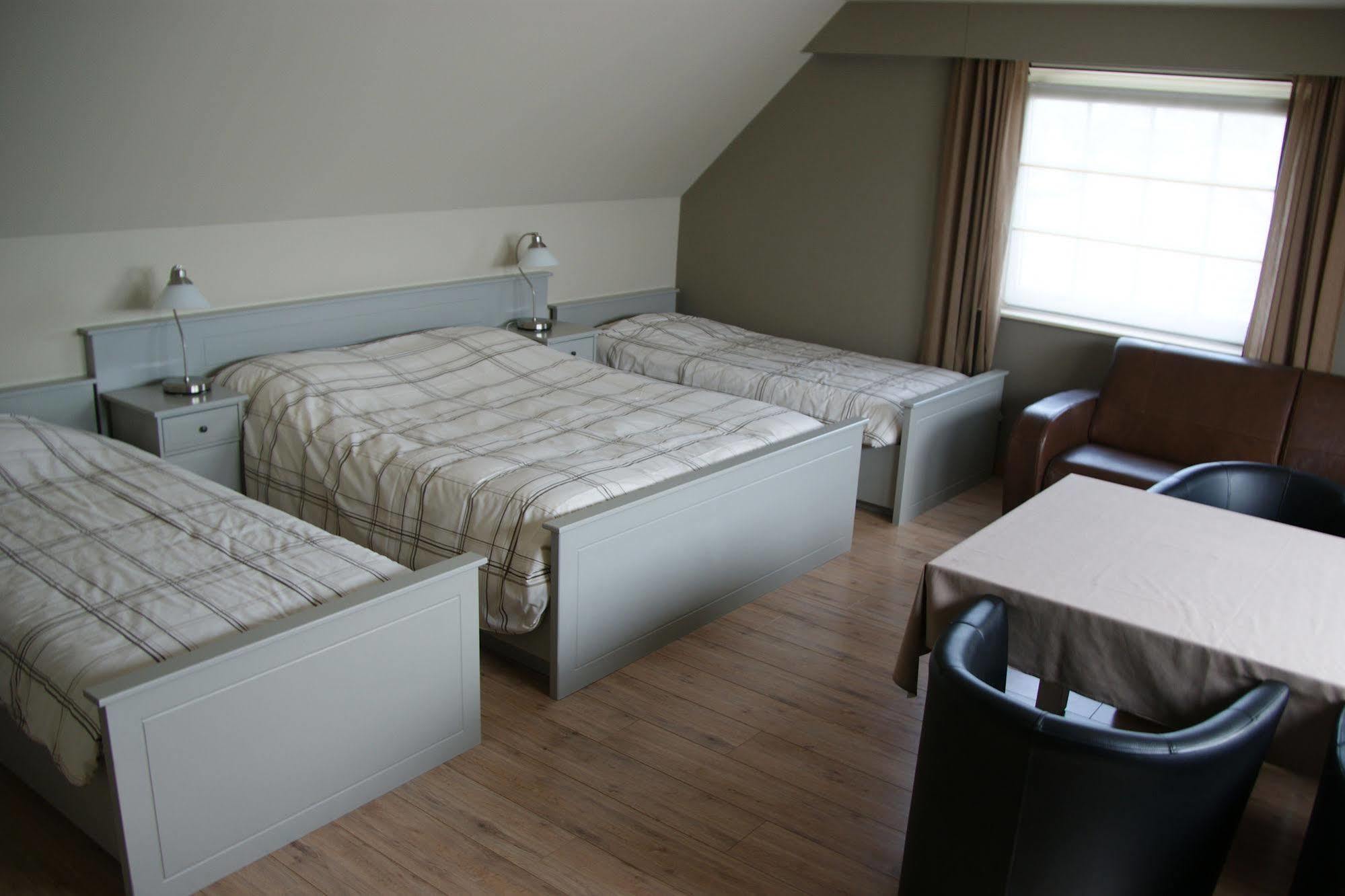 B&B The Beachhouse Oostduinkerke Eksteriør billede
